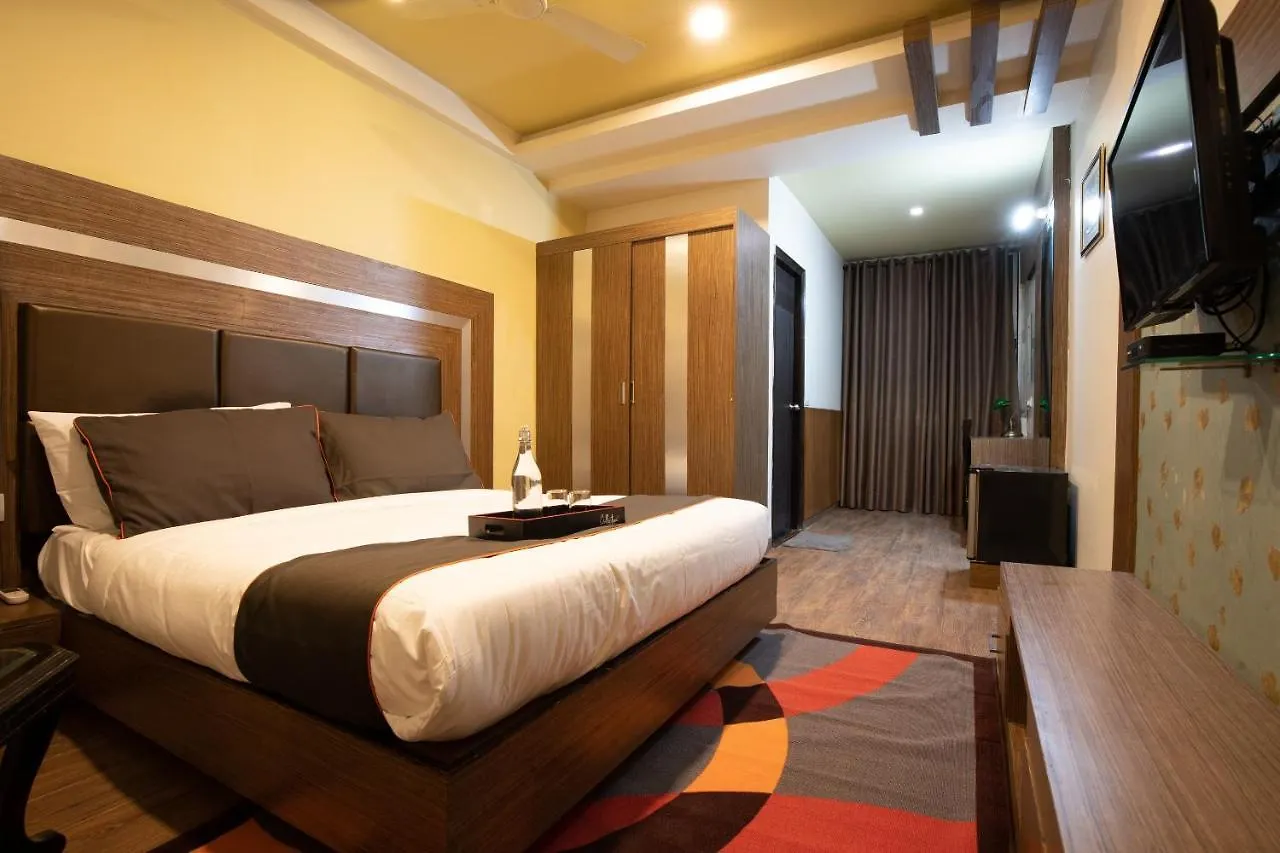 Collection O 82639 Annlin Surprise Hotel Nedumbassery